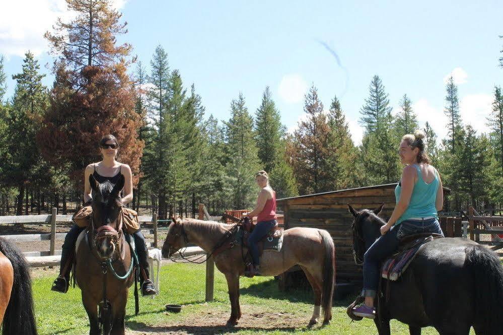 Dream Haven Guest Ranch Hotel Marion Exterior foto
