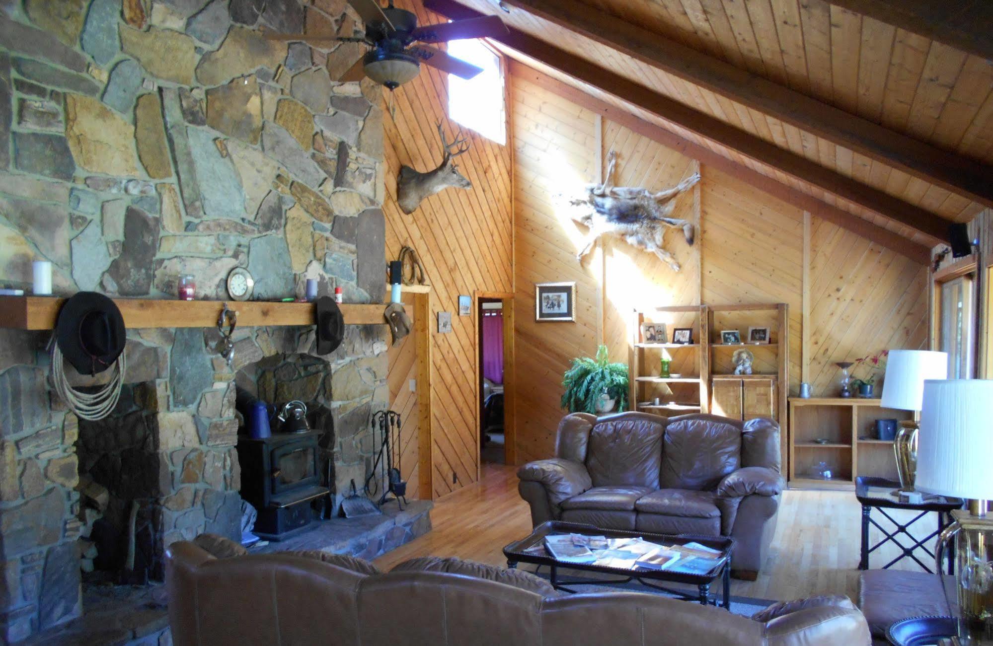 Dream Haven Guest Ranch Hotel Marion Exterior foto